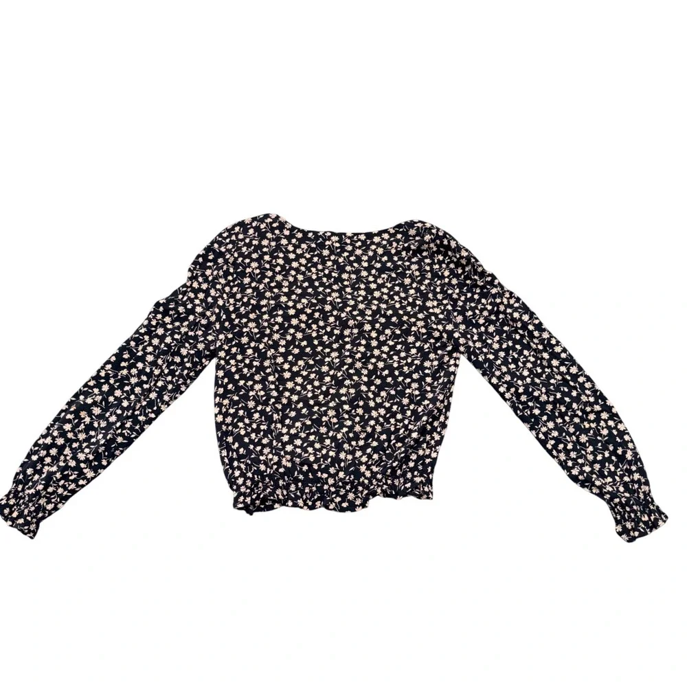 American Eagle Womens Small Black Floral Long Sleeve V-Neck Elastic Hem Blouse - Picture 6 of 9